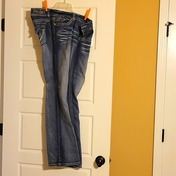 Jeans - Picture 1 of 1